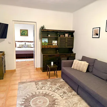 Domecek U Zameckeho Parku Appartement Třeboň