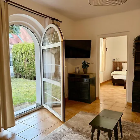 Apartmán Domeček U Zámeckého Parku *