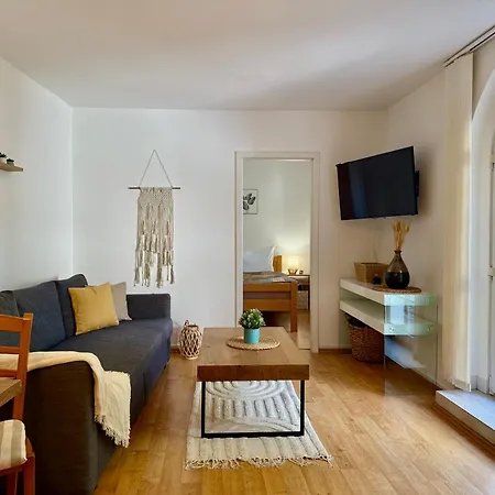 Appartement Domeček U Zámeckého Parku *