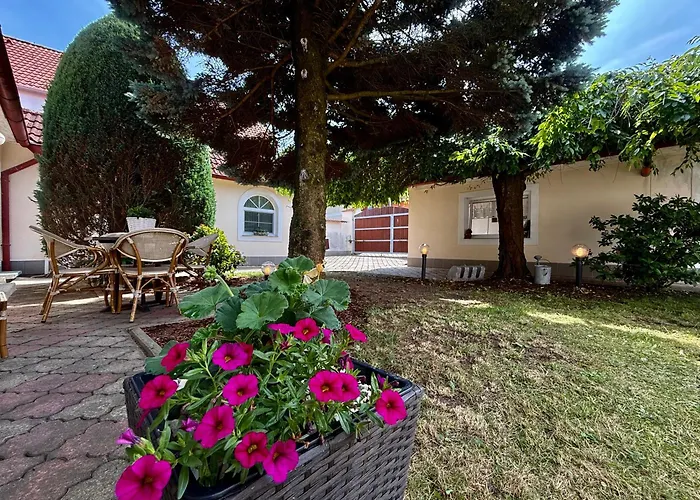 Domeček U Zámeckého Parku Apartamento Třeboň